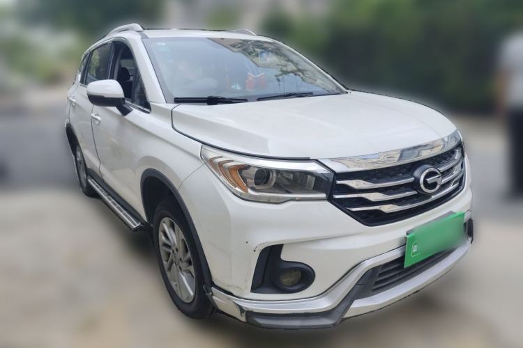 Used GAC Trumpchi GS4 2017 200T Manual Two-Wheel Drive Comfort Edition Front Right 45 Deg