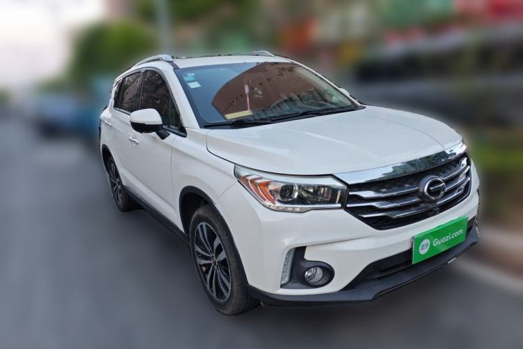 Used GAC Trumpchi GS4 2017 235T Automatic Two-Wheel Drive Luxury Smart Connectivity Version Front Right 45 Deg