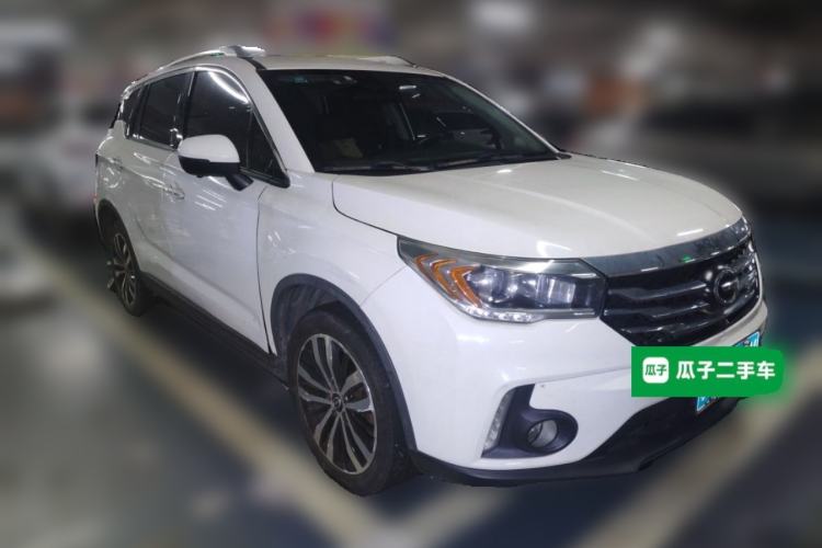 Used GAC Trumpchi GS4 2017 235T G-DCT Two-Wheel Drive Luxury Edition Front Right 45 Deg