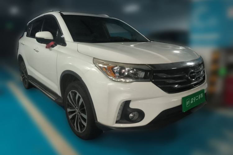 Used GAC Trumpchi GS4 2017 235T Automatic Two-Wheel Drive Luxury Smart Connectivity Version Front Right 45 Deg