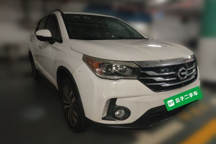 Used GAC Trumpchi GS4 2017 235T Automatic Two-Wheel Drive Luxury Smart Connectivity Version Front Right 45 Deg
