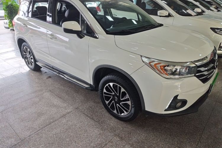 Used GAC Trumpchi GS4 2017 235T G-DCT Two-Wheel Drive Elite Edition Front Right 45 Deg