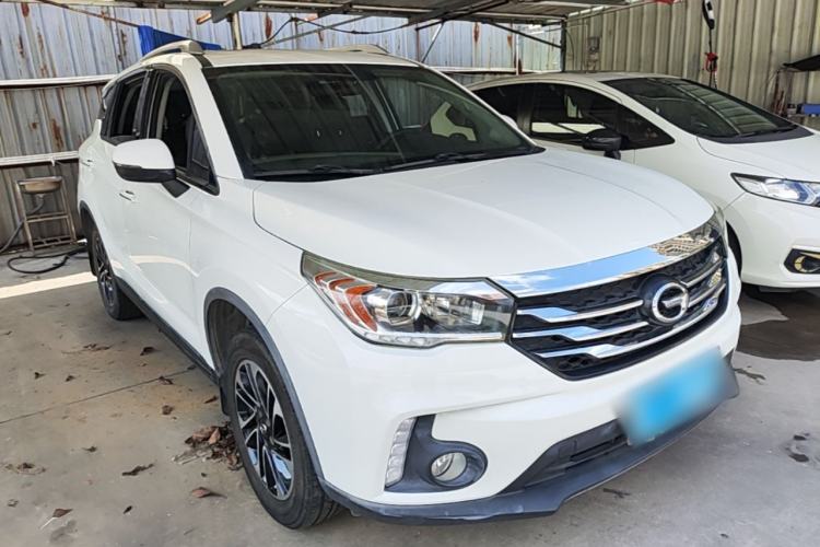 Used GAC Trumpchi GS4 2017 200T G-DCT Two-Wheel Drive Elite Edition Front Right 45 Deg