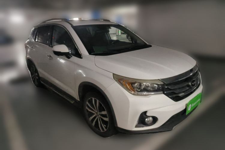 Used GAC Trumpchi GS4 2017 235T Automatic Two-Wheel Drive Luxury Smart Connectivity Version Front Right 45 Deg