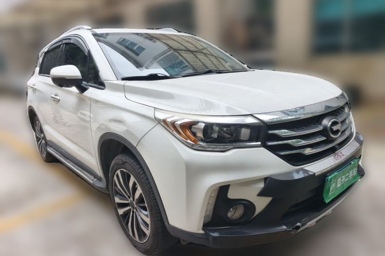 Used GAC Trumpchi GS4 2017 235T Automatic Two-Wheel Drive Luxury Smart Connectivity Version Front Right 45 Deg