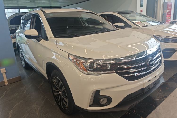 Used GAC Trumpchi GS4 2017 235T Automatic Two-Wheel Drive Luxury Smart Connectivity Version Front Right 45 Deg