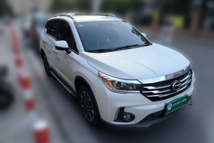 Used GAC Trumpchi GS4 2017 200T G-DCT Two-Wheel Drive Elite Edition Front Right 45 Deg
