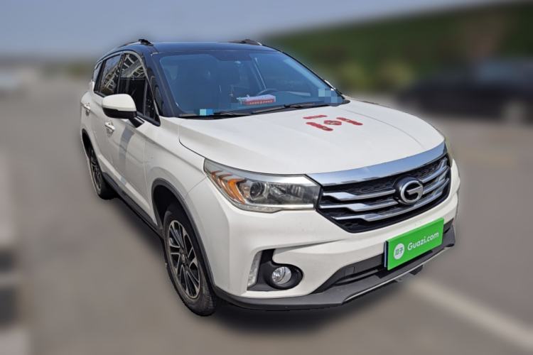 Used GAC Trumpchi GS4 2017 200T G-DCT Two-Wheel Drive Elite Edition Front Right 45 Deg