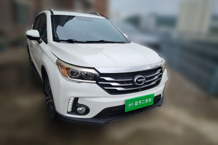 Used GAC Trumpchi GS4 2017 235T Automatic Two-Wheel Drive Luxury Smart Connectivity Version Front Right 45 Deg