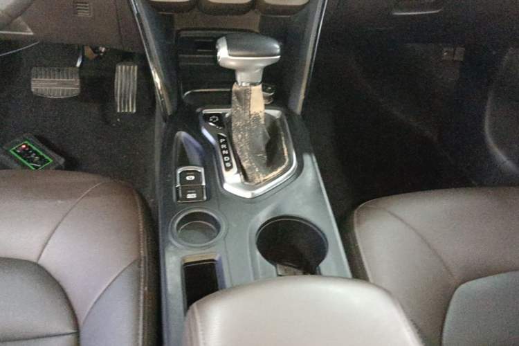 Used GAC Trumpchi GS4 2017 235T G-DCT Two-Wheel Drive Elite Edition Gear Lever