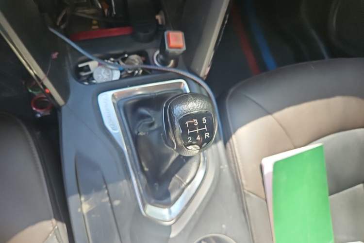 Used GAC Trumpchi GS4 2017 200T Manual Two-Wheel Drive Elite Edition Gear Lever