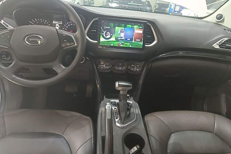 Used GAC Trumpchi GS4 2017 200T G-DCT Two-Wheel Drive Elite Edition Gear Lever