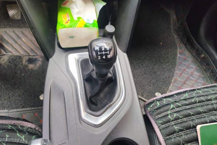 Used GAC Trumpchi GS4 2017 200T Manual Two-Wheel Drive Comfort Edition Gear Lever