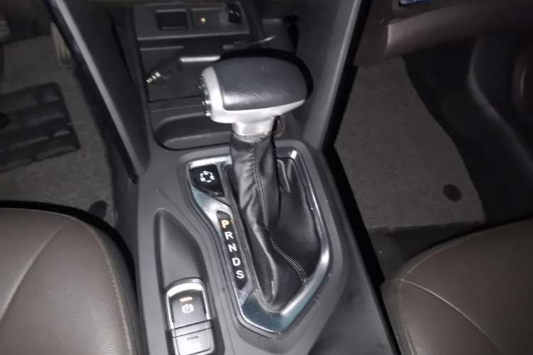 Used GAC Trumpchi GS4 2017 235T Automatic Two-Wheel Drive Elite Edition Gear Lever