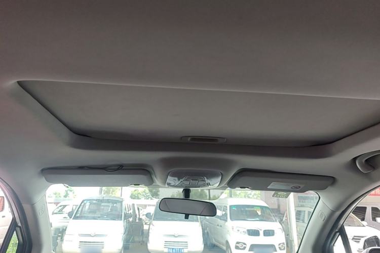 Used GAC Trumpchi GS4 2017 235T Automatic Two-Wheel Drive Luxury Smart Connectivity Version Headliner