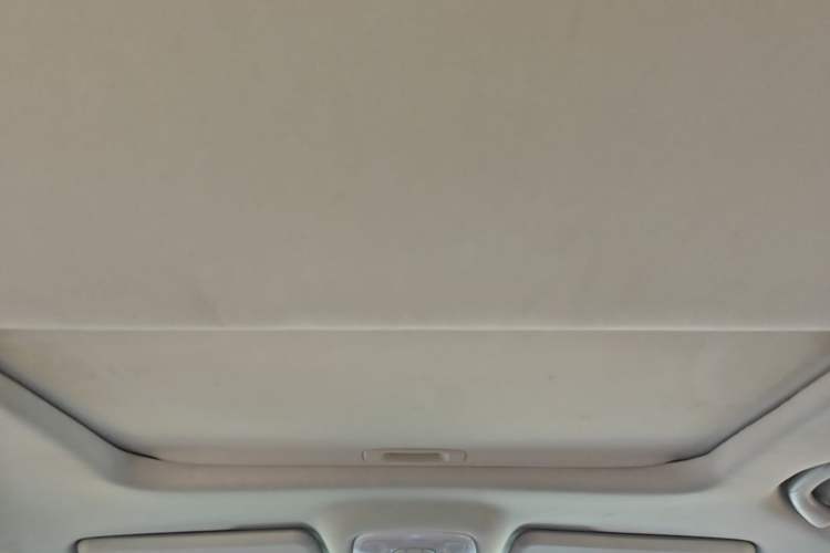Used GAC Trumpchi GS4 2017 200T G-DCT Two-Wheel Drive Elite Edition Headliner