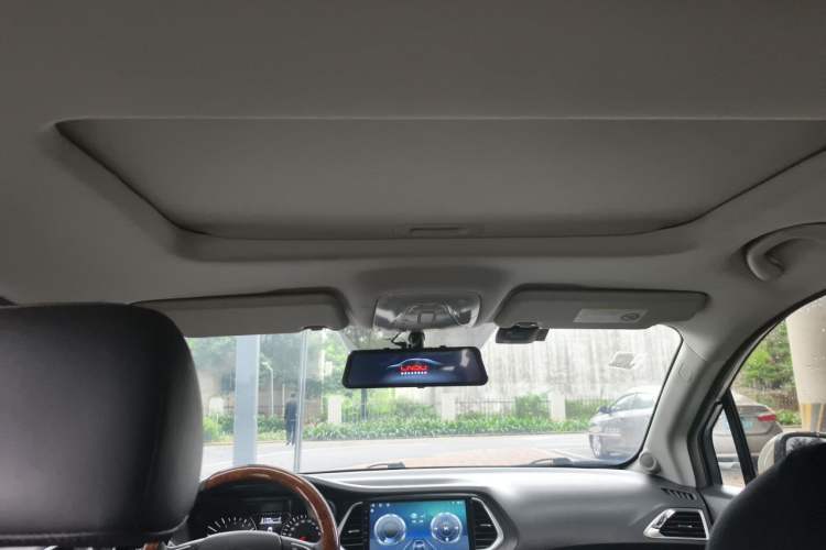 Used GAC Trumpchi GS4 2017 235T Automatic Two-Wheel Drive Elite Edition Headliner