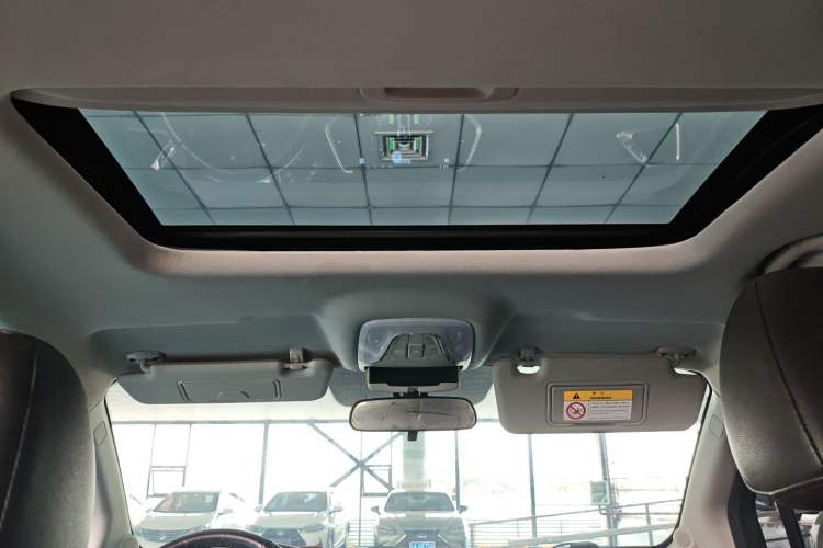 Used GAC Trumpchi GS4 2017 200T G-DCT Two-Wheel Drive Elite Edition Headliner