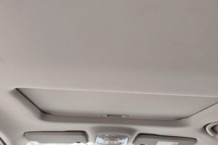 Used GAC Trumpchi GS4 2017 235T Automatic Two-Wheel Drive Luxury Smart Connectivity Version Headliner