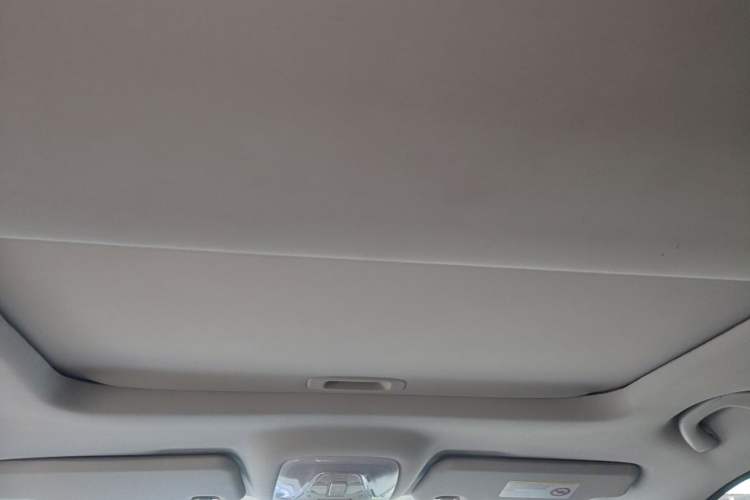 Used GAC Trumpchi GS4 2017 235T Automatic Two-Wheel Drive Luxury Smart Connectivity Version Headliner