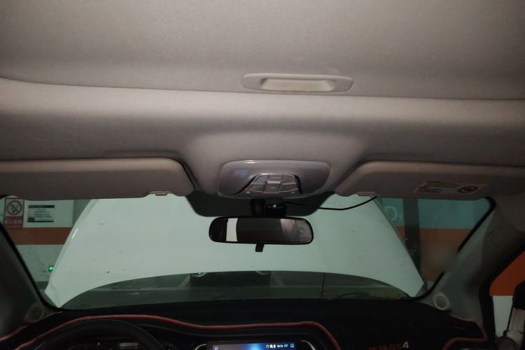 Used GAC Trumpchi GS4 2017 200T Manual Two-Wheel Drive Elite Edition Headliner
