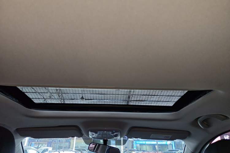 Used GAC Trumpchi GS4 2017 235T Automatic Two-Wheel Drive Elite Edition Headliner