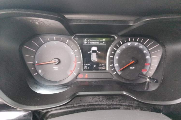 Used GAC Trumpchi GS4 2017 235T Automatic Two-Wheel Drive Luxury Smart Connectivity Version Instrument Cluster
