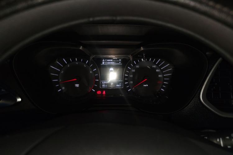 Used GAC Trumpchi GS4 2017 235T Automatic Two-Wheel Drive Elite Edition Instrument Cluster