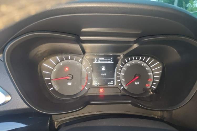 Used GAC Trumpchi GS4 2017 235T Manual Two-Wheel Drive Luxury Edition Instrument Cluster