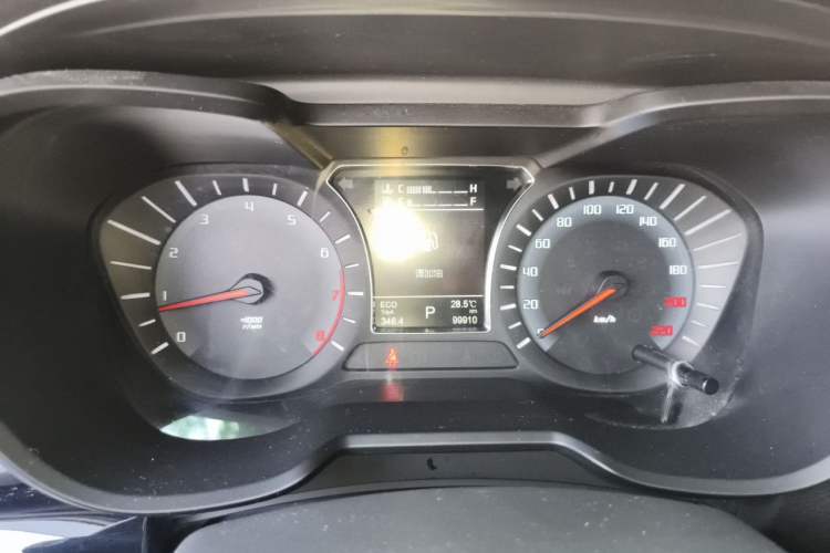 Used GAC Trumpchi GS4 2017 235T Automatic Two-Wheel Drive Luxury Smart Connectivity Version Instrument Cluster