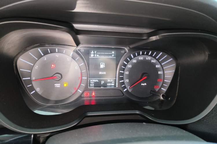 Used GAC Trumpchi GS4 2017 235T Automatic Two-Wheel Drive Luxury Smart Connectivity Version Instrument Cluster