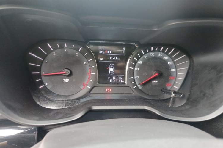 Used GAC Trumpchi GS4 2017 235T Manual Two-Wheel Drive Comfort Edition Instrument Cluster