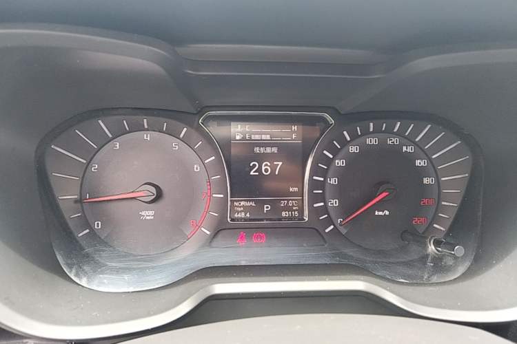 Used GAC Trumpchi GS4 2017 200T G-DCT Two-Wheel Drive Elite Edition Instrument Cluster