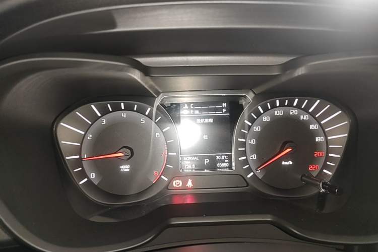 Used GAC Trumpchi GS4 2017 235T Automatic Two-Wheel Drive Luxury Smart Connectivity Version Instrument Cluster