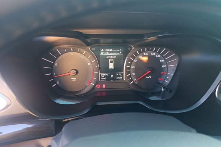 Used GAC Trumpchi GS4 2017 235T Automatic Two-Wheel Drive Luxury Smart Connectivity Version Instrument Cluster