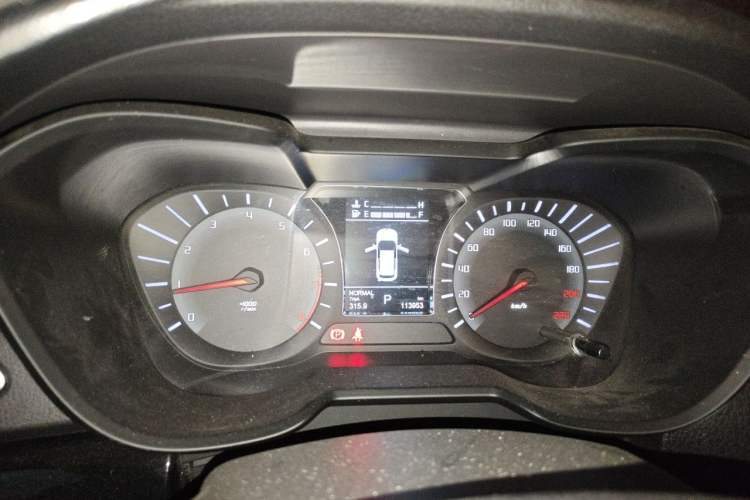 Used GAC Trumpchi GS4 2017 235T Automatic Two-Wheel Drive Elite Edition Instrument Cluster