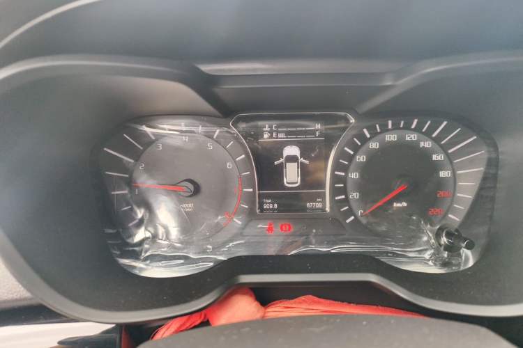 Used GAC Trumpchi GS4 2017 235T Manual Two-Wheel Drive Luxury Edition Instrument Cluster