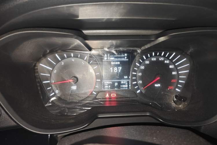 Used GAC Trumpchi GS4 2017 200T G-DCT Two-Wheel Drive Luxury Edition Instrument Cluster