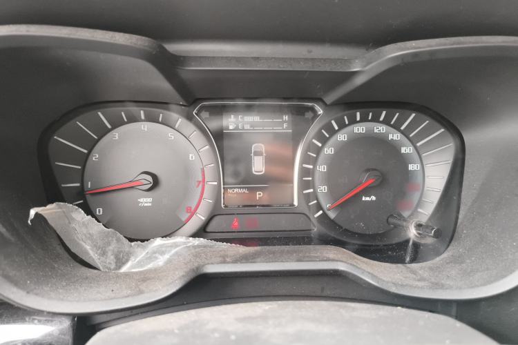 Used GAC Trumpchi GS4 2017 200T G-DCT Two-Wheel Drive Elite Edition Instrument Cluster