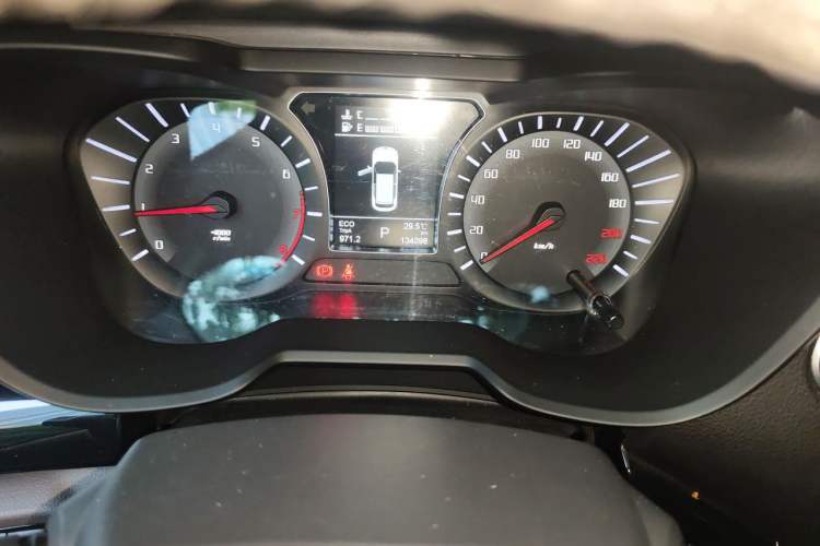 Used GAC Trumpchi GS4 2017 235T Automatic Two-Wheel Drive Luxury Smart Connectivity Version Instrument Cluster