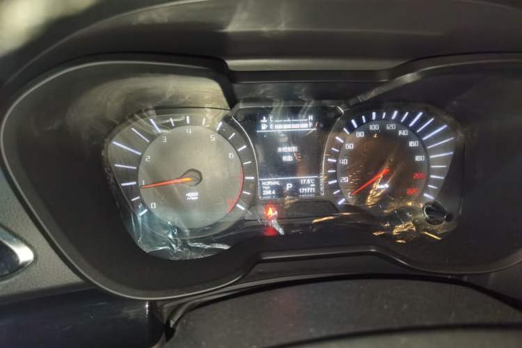 Used GAC Trumpchi GS4 2017 235T Automatic Two-Wheel Drive Luxury Smart Connectivity Version Instrument Cluster