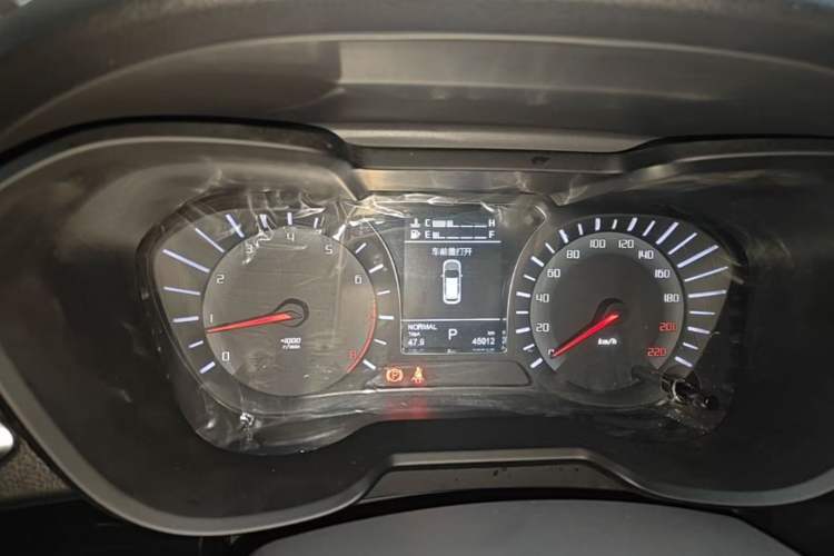Used GAC Trumpchi GS4 2017 235T Automatic Two-Wheel Drive Elite Edition Instrument Cluster