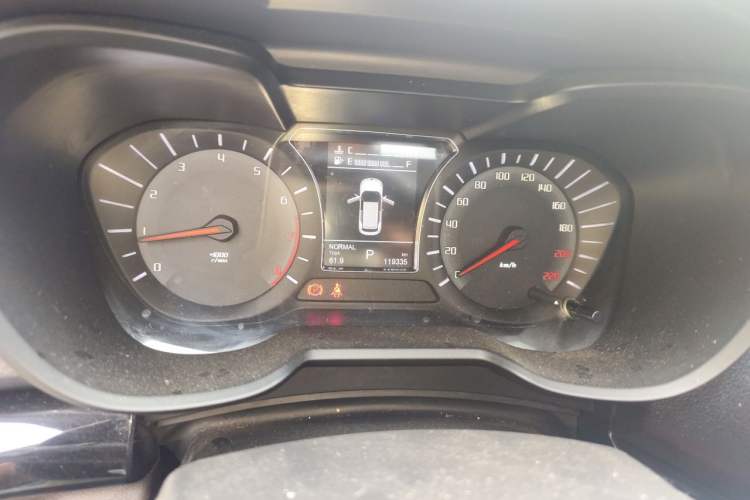 Used GAC Trumpchi GS4 2017 235T Automatic Two-Wheel Drive Elite Edition Instrument Cluster
