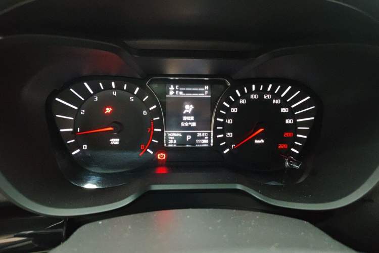 Used GAC Trumpchi GS4 2017 235T Automatic Two-Wheel Drive Luxury Smart Connectivity Version Instrument Cluster