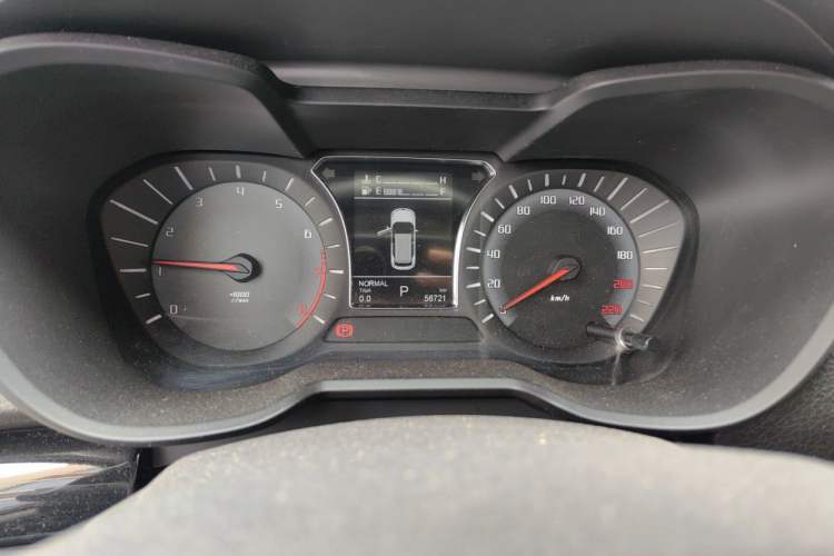 Used GAC Trumpchi GS4 2017 235T Automatic Two-Wheel Drive Elite Edition Instrument Cluster