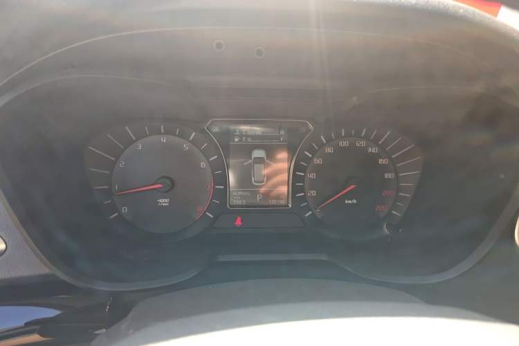 Used GAC Trumpchi GS4 2017 235T Automatic Two-Wheel Drive Elite Edition Instrument Cluster