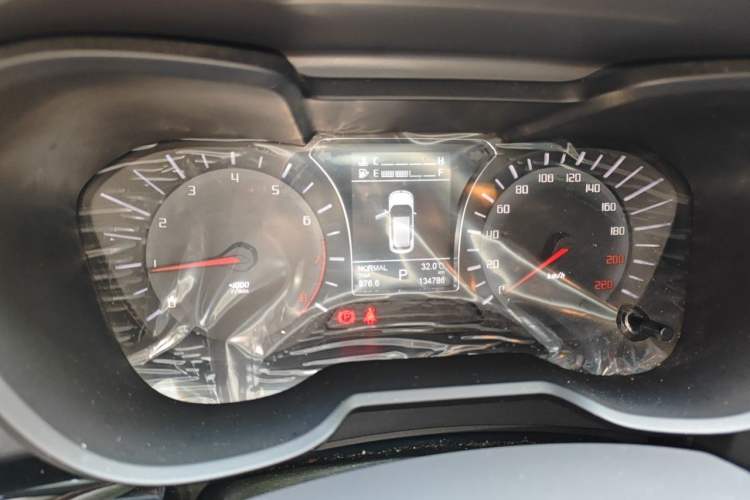 Used GAC Trumpchi GS4 2017 235T Automatic Two-Wheel Drive Luxury Smart Connectivity Version Instrument Cluster