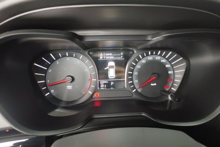 Used GAC Trumpchi GS4 2017 235T Automatic Two-Wheel Drive Elite Edition Instrument Cluster