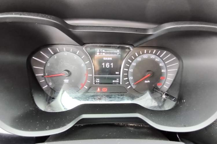 Used GAC Trumpchi GS4 2017 235T Manual Two-Wheel Drive Luxury Edition Instrument Cluster
