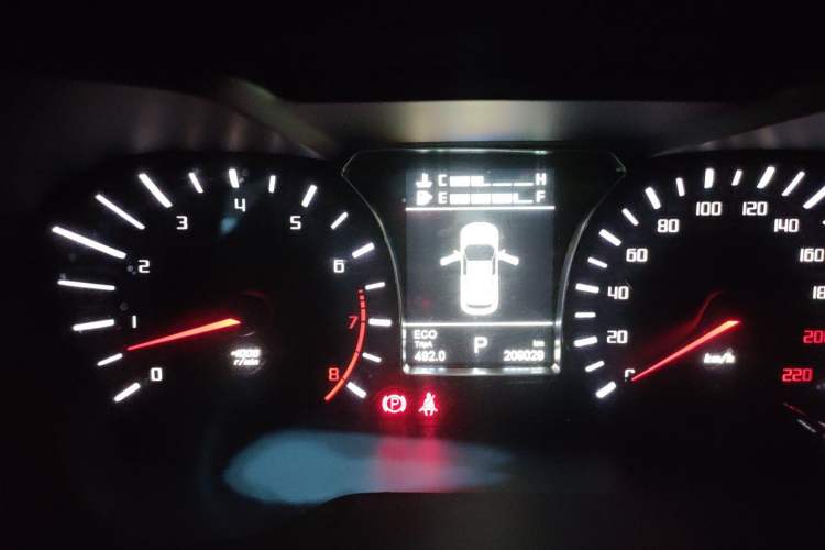 Used GAC Trumpchi GS4 2017 235T Automatic Two-Wheel Drive Elite Edition Instrument Cluster